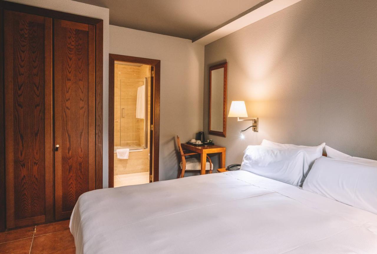 Abba Xalet Suites Hotel Sispony Eksteriør bilde