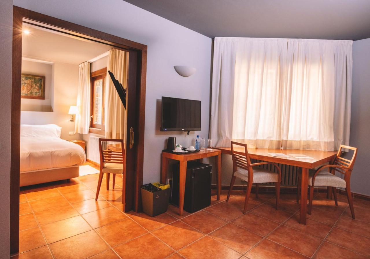 Abba Xalet Suites Hotel Sispony Eksteriør bilde