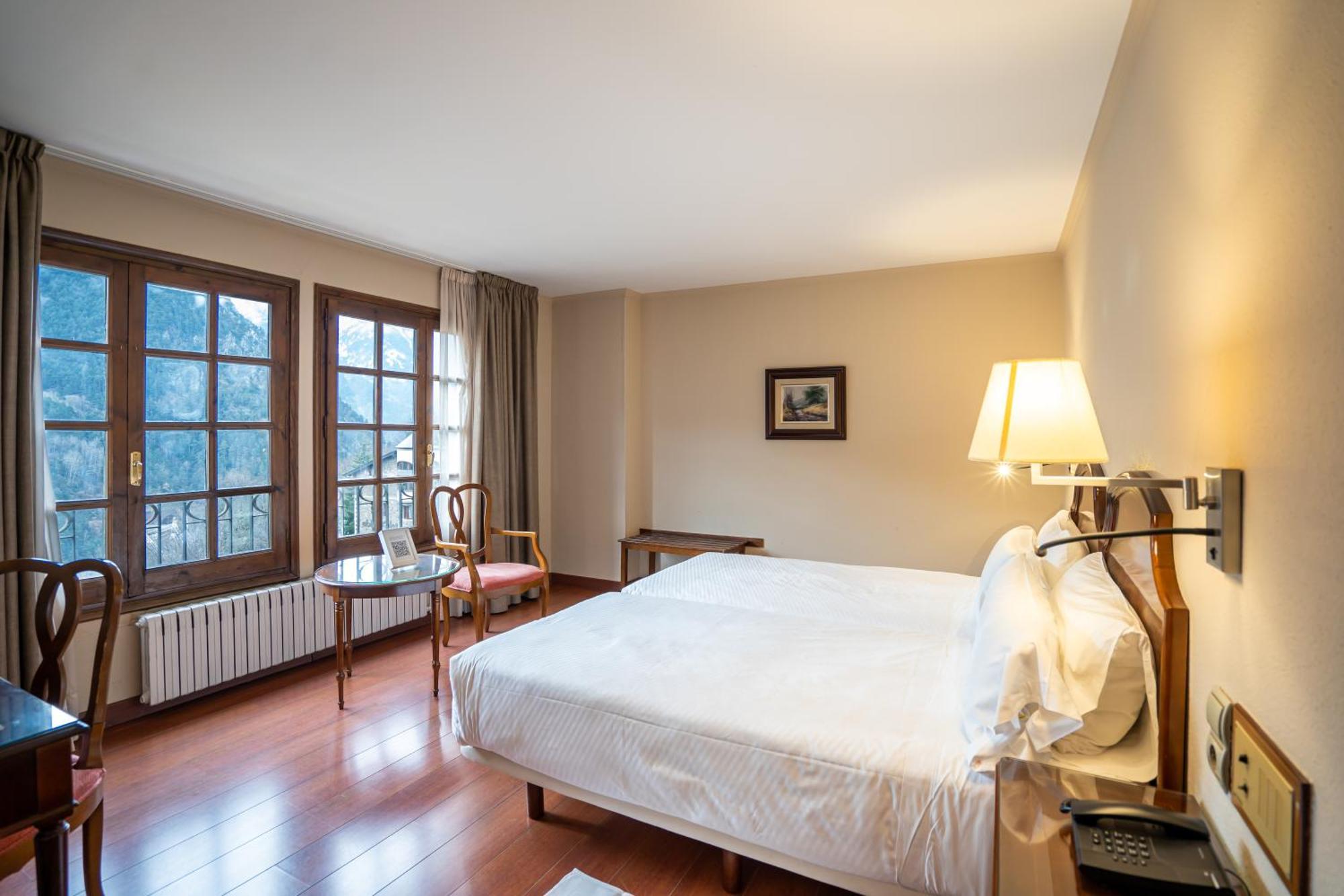 Abba Xalet Suites Hotel Sispony Eksteriør bilde