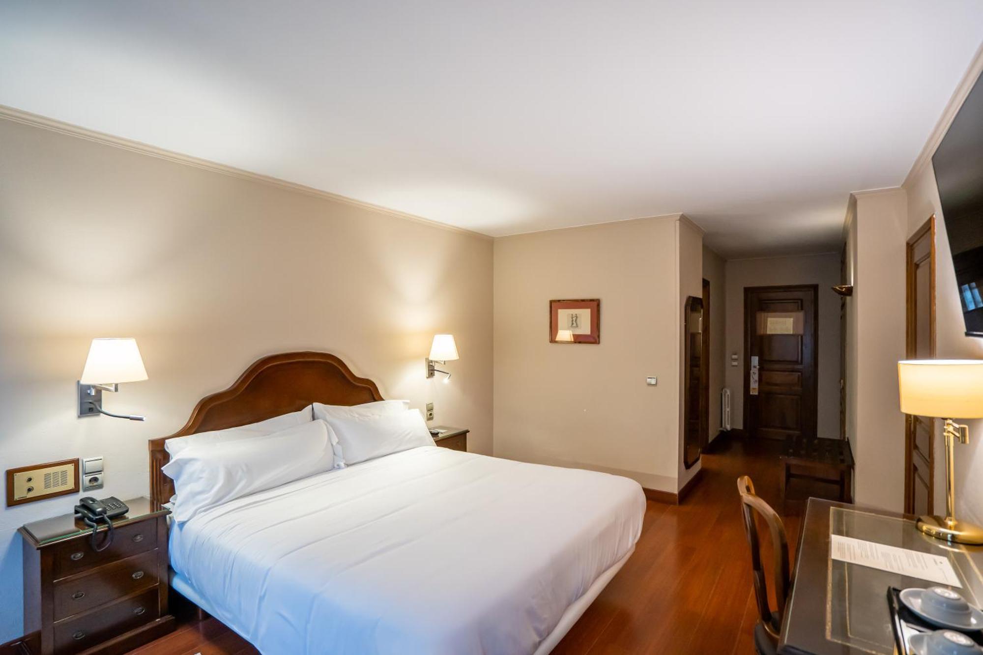 Abba Xalet Suites Hotel Sispony Eksteriør bilde