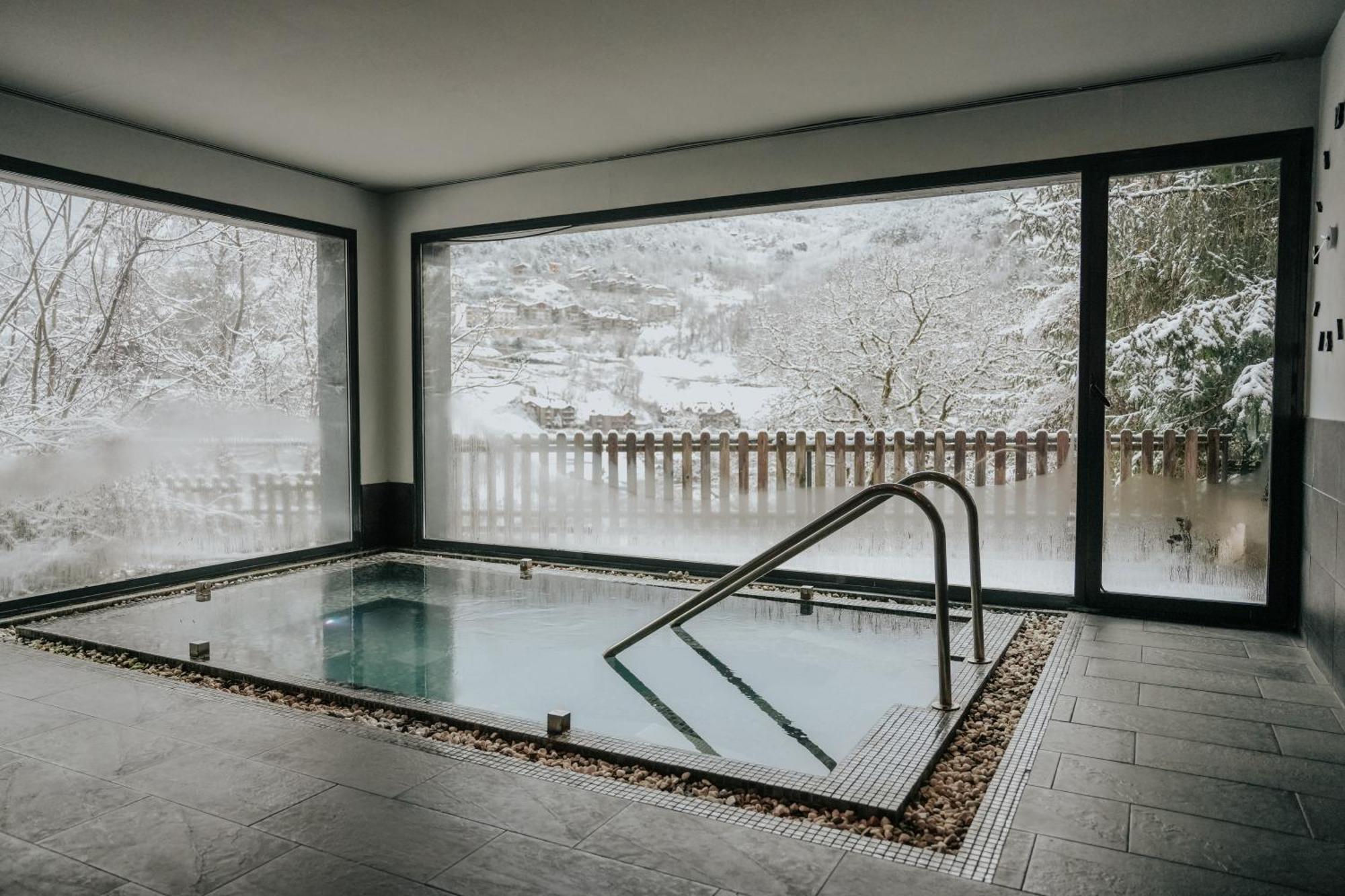 Abba Xalet Suites Hotel Sispony Eksteriør bilde